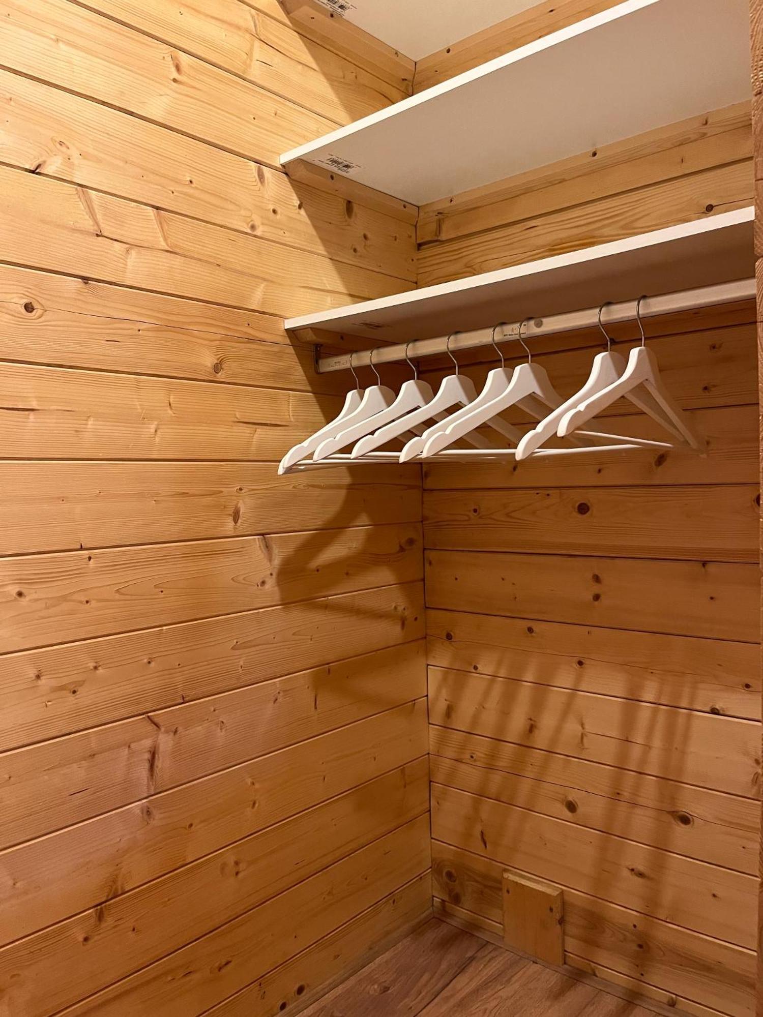 Luxe En Ruim Chalet Met Airco Bij Leekstermeer Matsloot Екстериор снимка